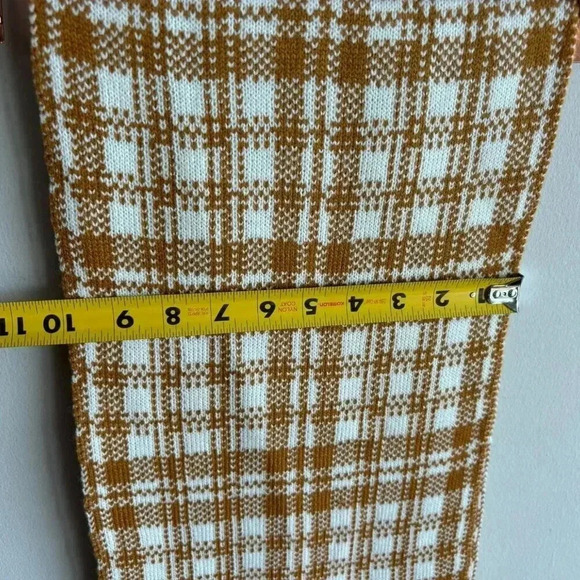 Timberland Unisex Buffalo Plaid Scarf Tan White Size 10"x33" - Picture 2 of 8